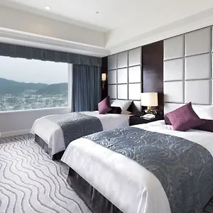***** Hotel Okura Japan