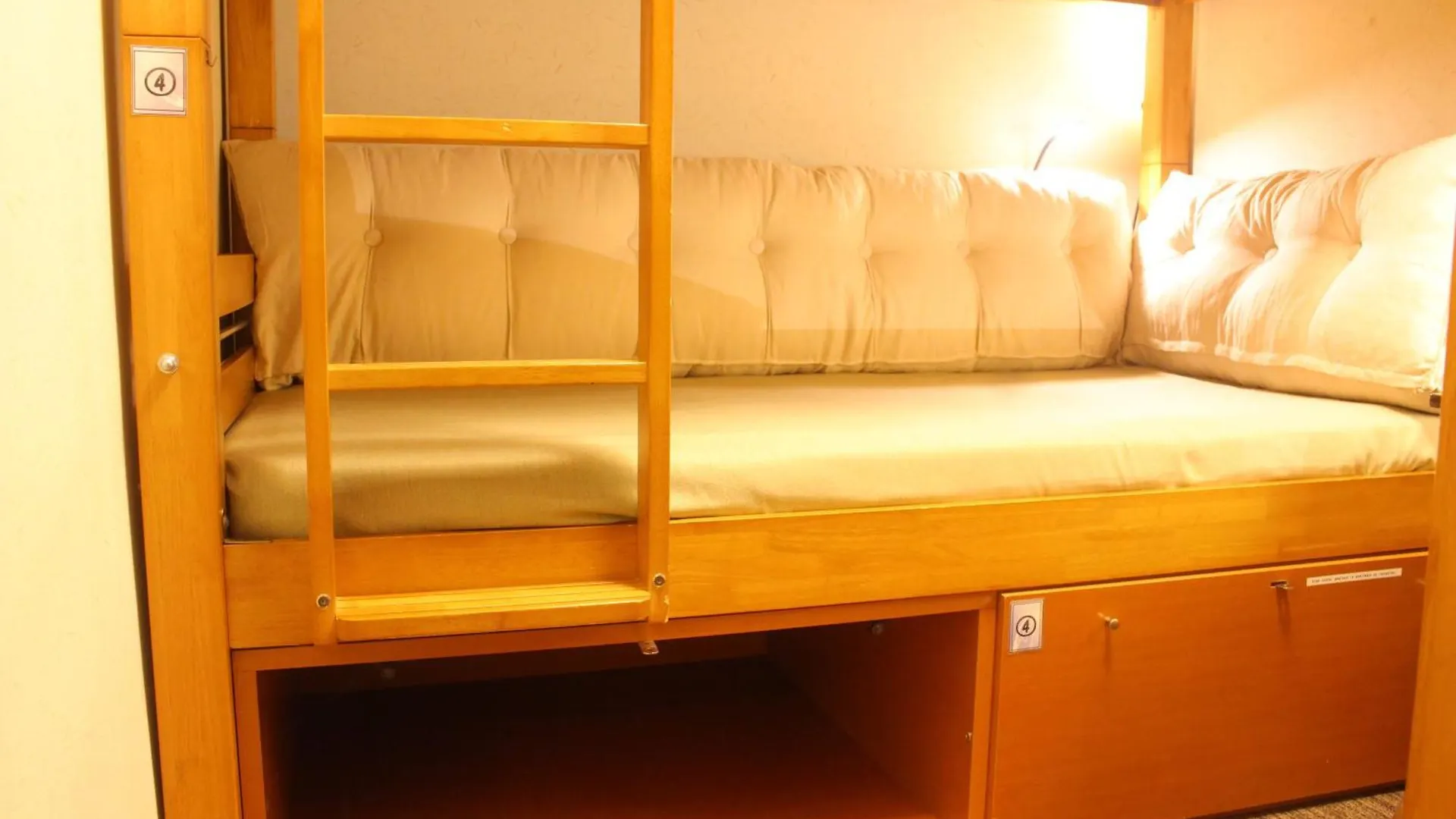 K'S House Tokyo Oasis - Quality Hostel In Asakusa יפן